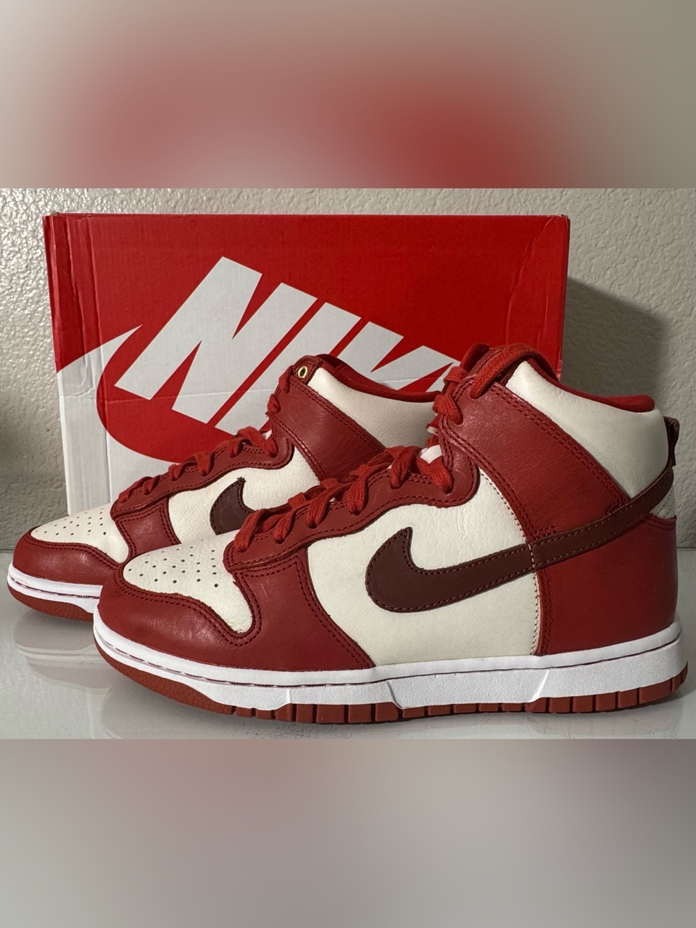 Women’s Nike Dunk High LXX in Cinnabar / Mars Stone Size 8